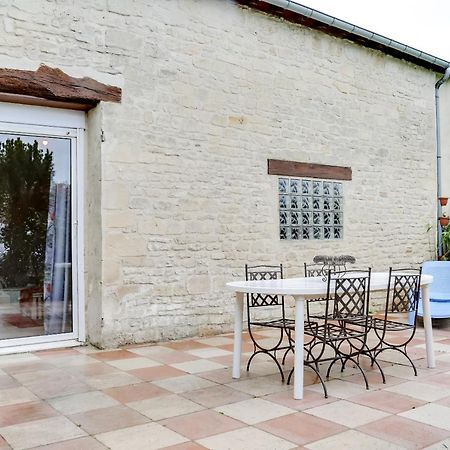 Isida, Maison Spacieuse Avec Terrasse Et Stationnement 캉 외부 사진