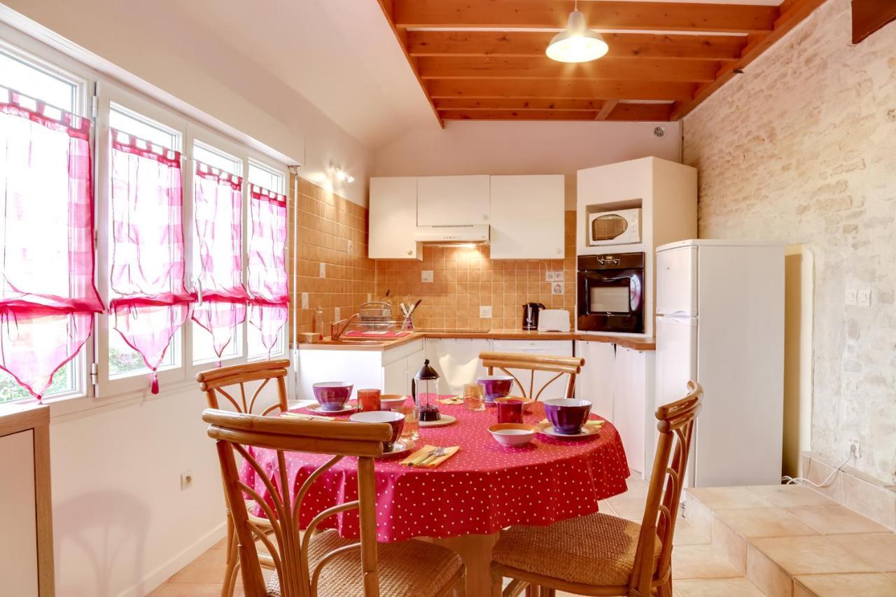 Isida, Maison Spacieuse Avec Terrasse Et Stationnement 캉 외부 사진